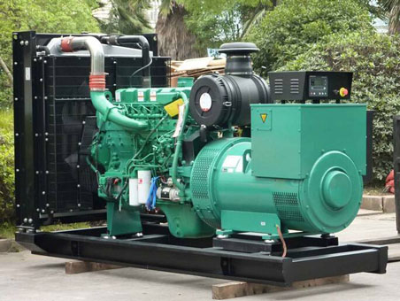建湖710kw康明斯柴油发电机组图片 建湖710kw康明斯柴油发电机组图片